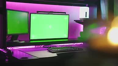 4K电竞电脑桌屏幕绿幕视频的预览图
